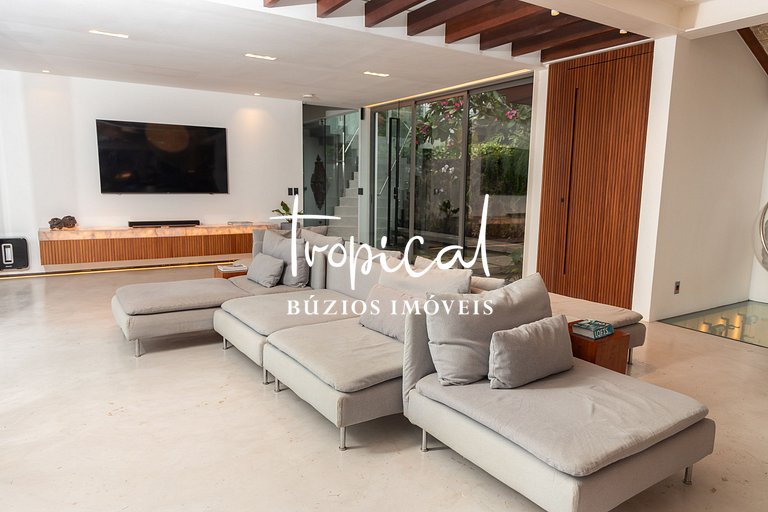 FA80 - Mansão Ferradura Maravilha Moderna