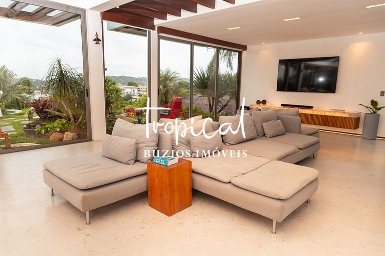 FA80 - Mansão Ferradura Maravilha Moderna