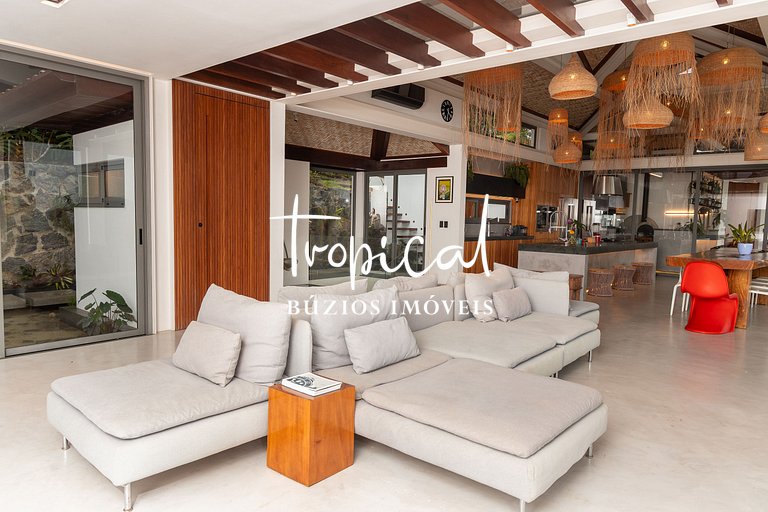 FA80 - Mansão Ferradura Maravilha Moderna