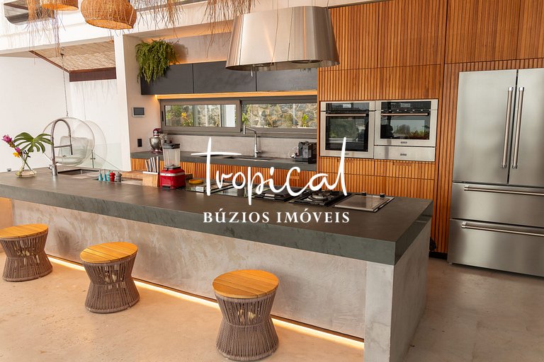 FA80 - Mansão Ferradura Maravilha Moderna