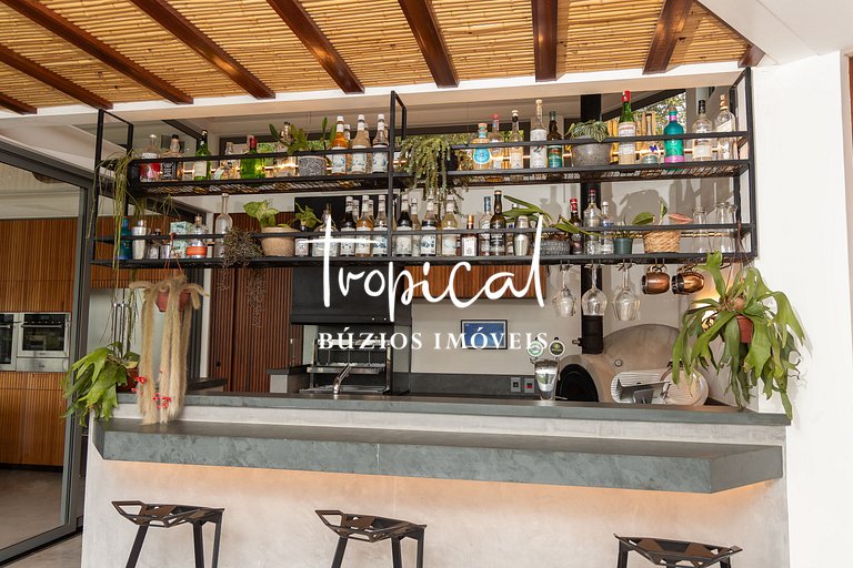 FA80 - Mansão Ferradura Maravilha Moderna