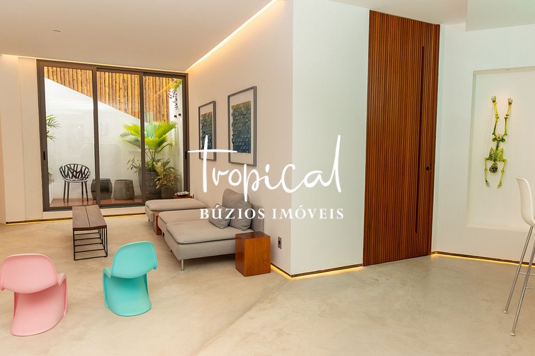 FA80 - Mansão Ferradura Maravilha Moderna