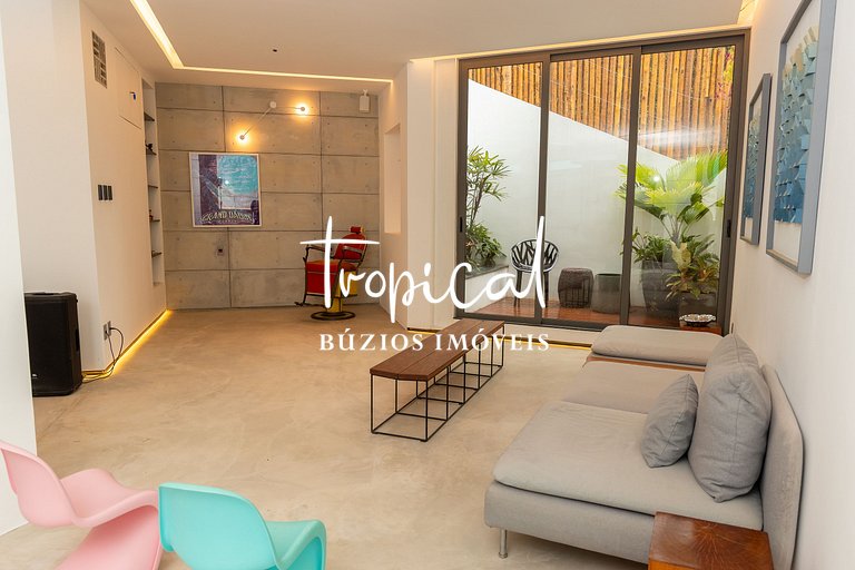 FA80 - Mansão Ferradura Maravilha Moderna