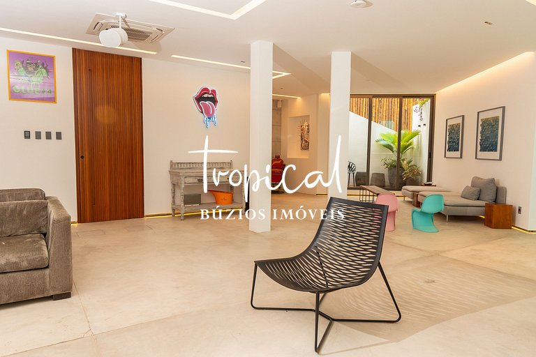 FA80 - Mansão Ferradura Maravilha Moderna