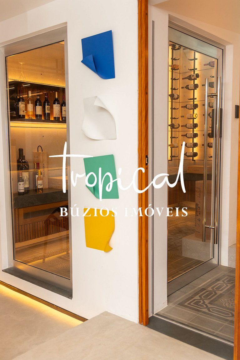 FA80 - Mansão Ferradura Maravilha Moderna