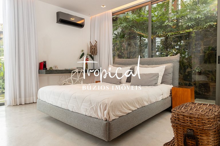 FA80 - Mansão Ferradura Maravilha Moderna