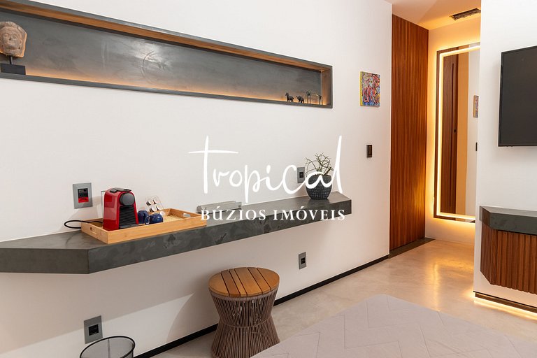 FA80 - Mansão Ferradura Maravilha Moderna