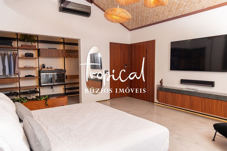 FA80 - Mansão Ferradura Maravilha Moderna