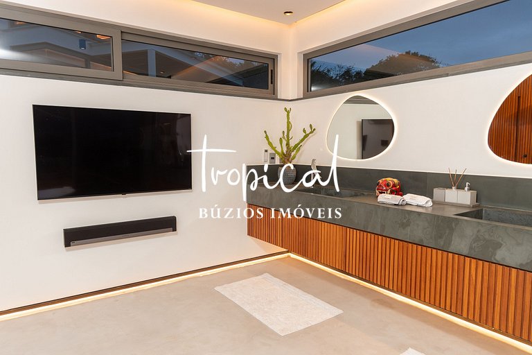 FA80 - Mansão Ferradura Maravilha Moderna