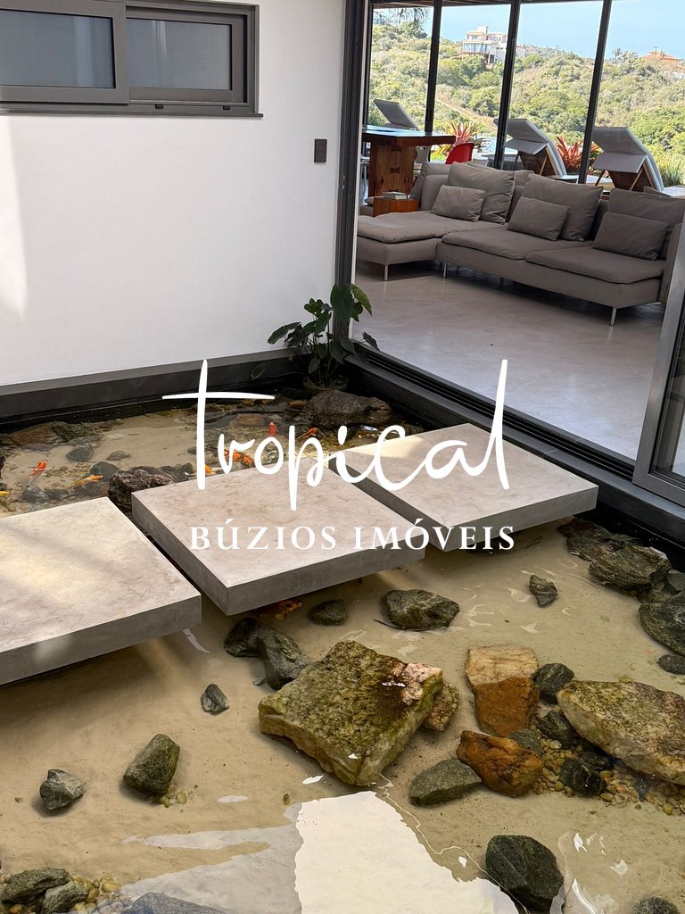 FA80 - Mansão Ferradura Maravilha Moderna