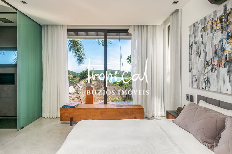 FA80 - Mansão Ferradura Maravilha Moderna