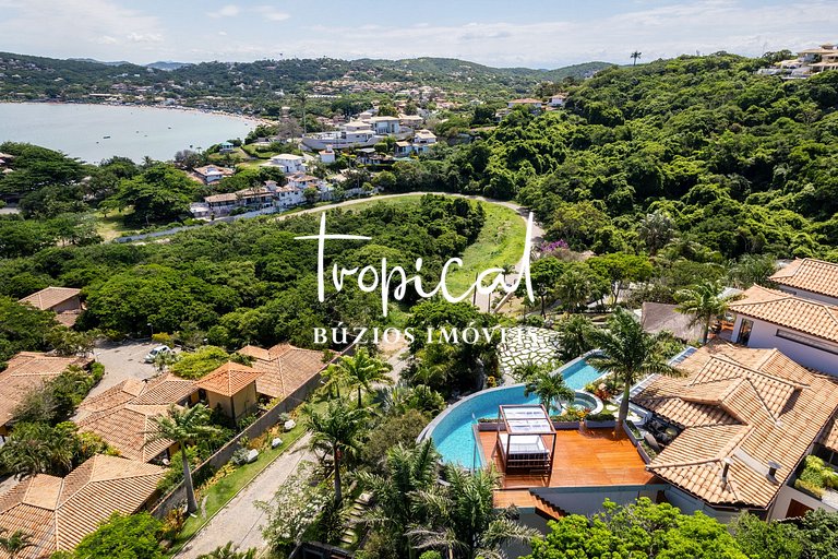 FA80 - Mansão Ferradura Maravilha Moderna