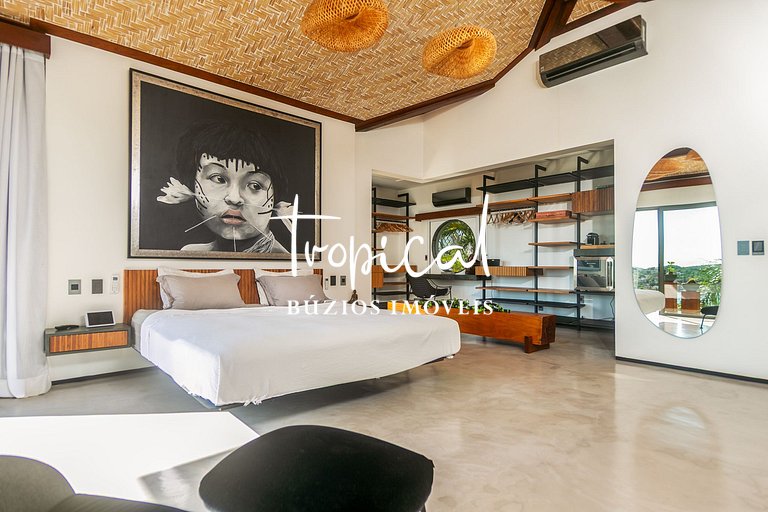 FA80 - Mansão Ferradura Maravilha Moderna