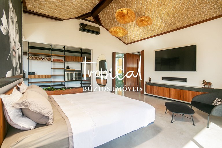 FA80 - Mansão Ferradura Maravilha Moderna