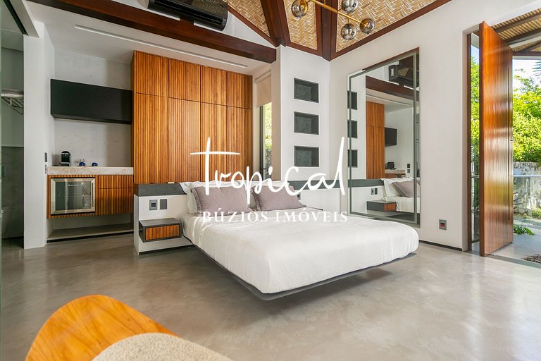 FA80 - Mansão Ferradura Maravilha Moderna