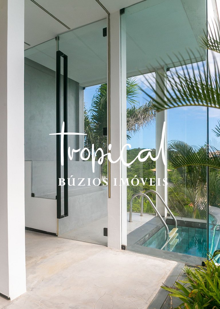 FA80 - Mansão Ferradura Maravilha Moderna