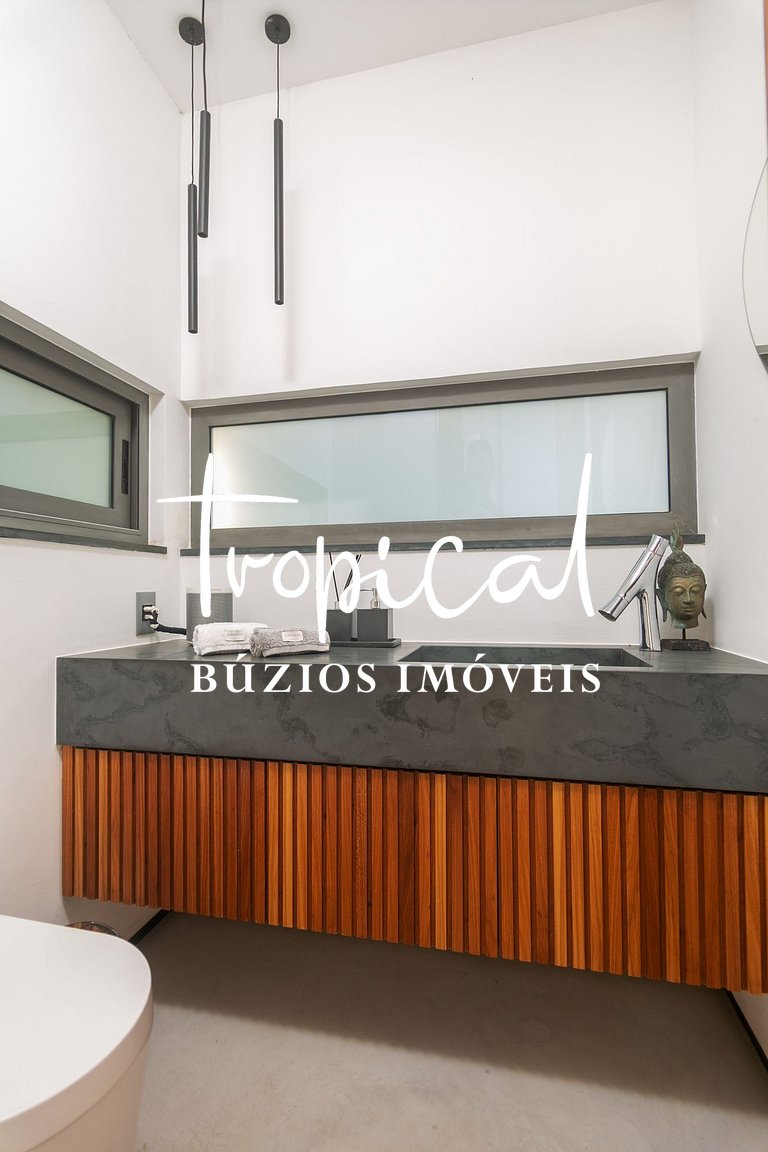 FA80 - Mansão Ferradura Maravilha Moderna