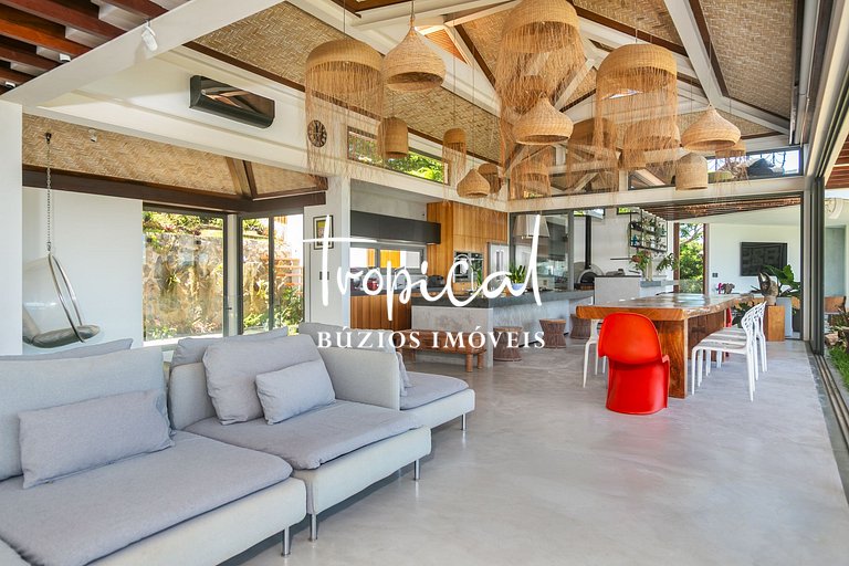 FA80 - Mansão Ferradura Maravilha Moderna