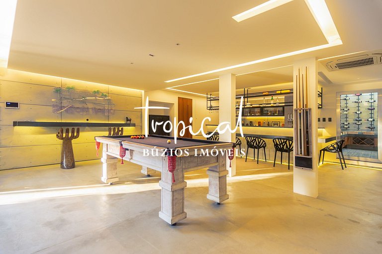 FA80 - Mansão Ferradura Maravilha Moderna