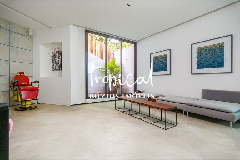 FA80 - Mansão Ferradura Maravilha Moderna