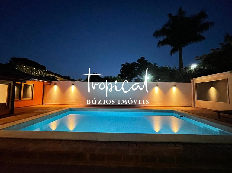 GB60 - Casa à venda a poucos metros da praia de Geribá