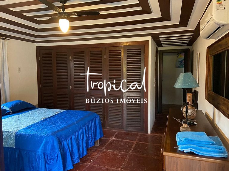 Casa pé na areia à venda