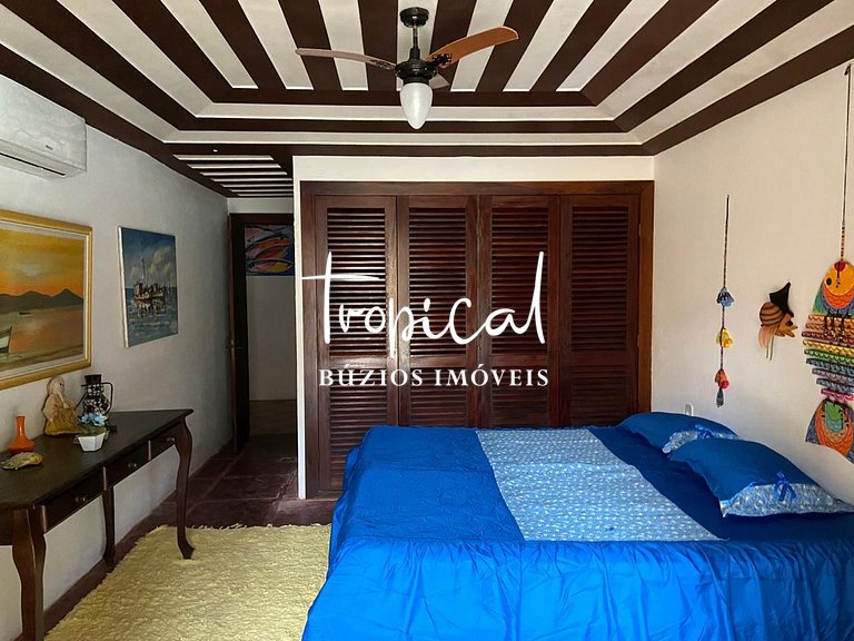 Casa pé na areia à venda