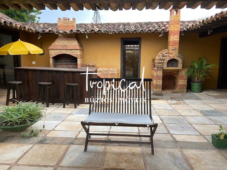 Casa pé na areia à venda
