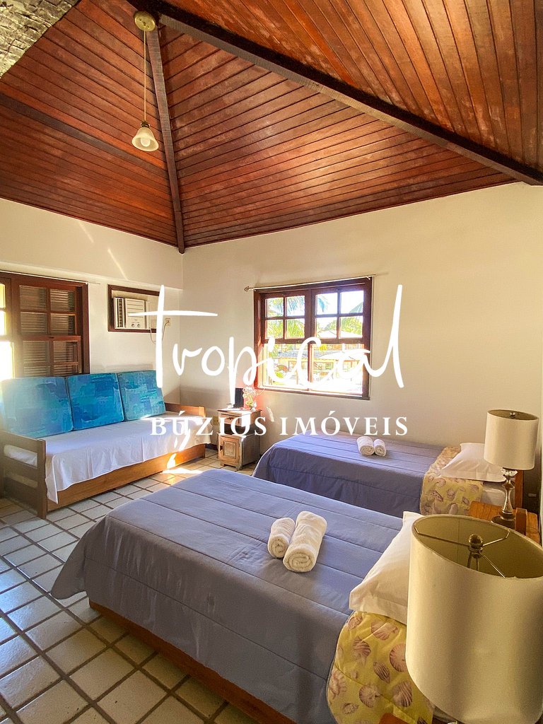 GB14 - Casa em condomínio a 300 m da Praia de Geribá