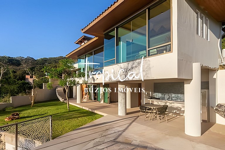 Casa Toda Nova Moderna 4 Suítes com Vista