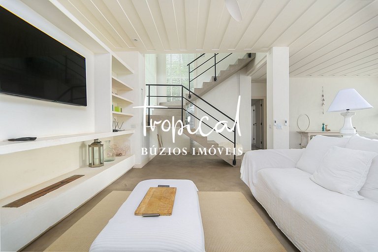 FA82 - Casa de Alto Padrão com Vista na Ferradura